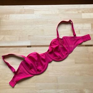 CUUP balconette bra 30H in dahlia (bright pink)